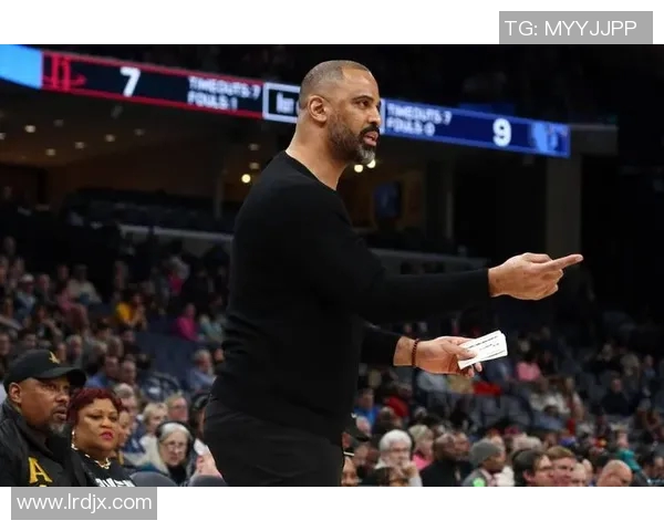 12月8号火箭对爵士精彩比赛录像回放分析与亮点回顾