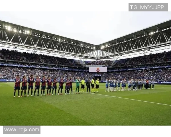 西班牙人对韦斯卡精彩比赛回放分析与精彩瞬间回顾