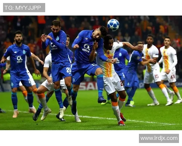 墨尔本城与墨胜利激战正酣现场直播精彩瞬间全记录