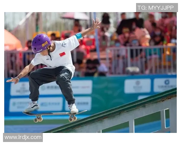 武汉滑板队荣登全国滑板战术排行榜第二名引发热议 武汉滑板队荣登全国滑板战术排行榜第二名引发热议